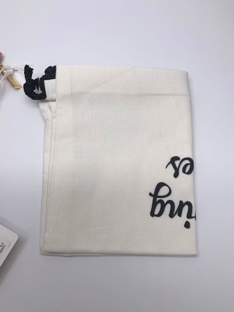 Carving Tribes Passport case B6 牛革　ピンク