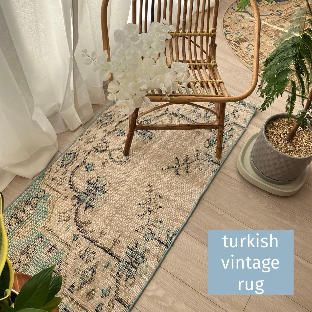 スカイブルー✳︎53×108✳︎額縁Design アイボリー　トルコヴィンテージラグ