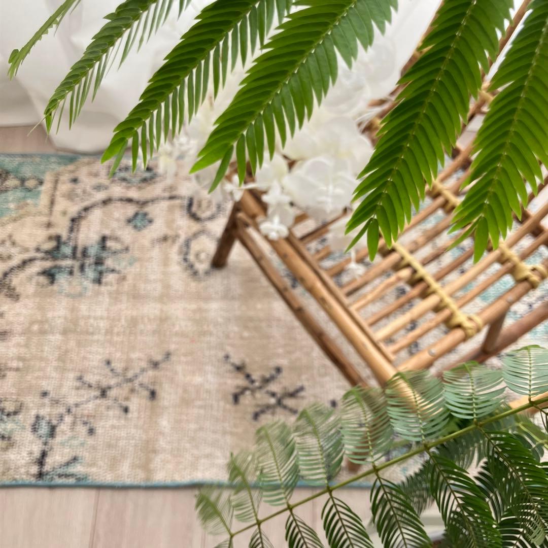 スカイブルー✳︎53×108✳︎額縁Design アイボリー　トルコヴィンテージラグ