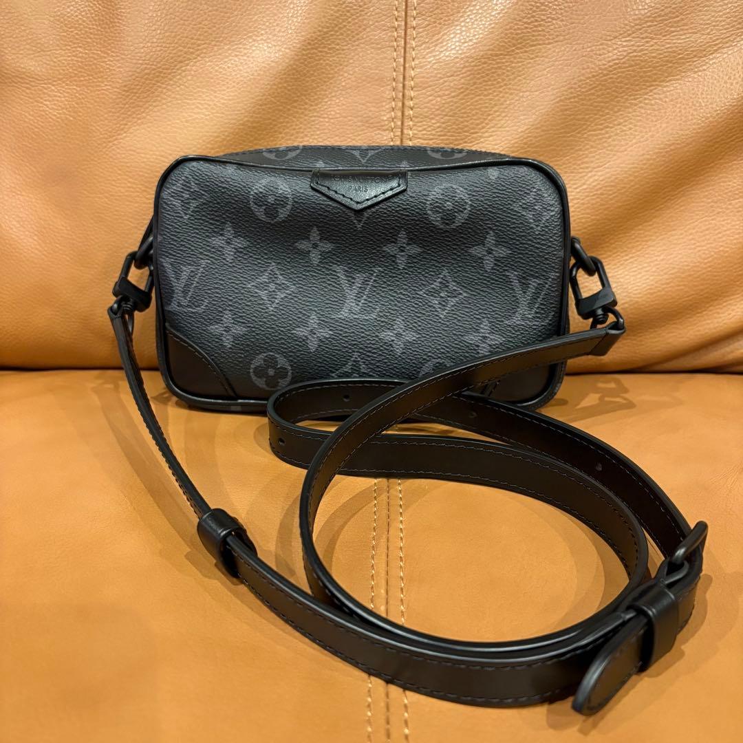 極美品 ルイヴィトン M14253 トロカデロ ウェアラブルウォレット 希少