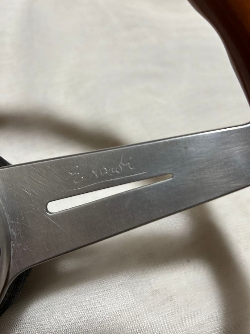 NARDI クラシックウッドステアリング　ホーン付き