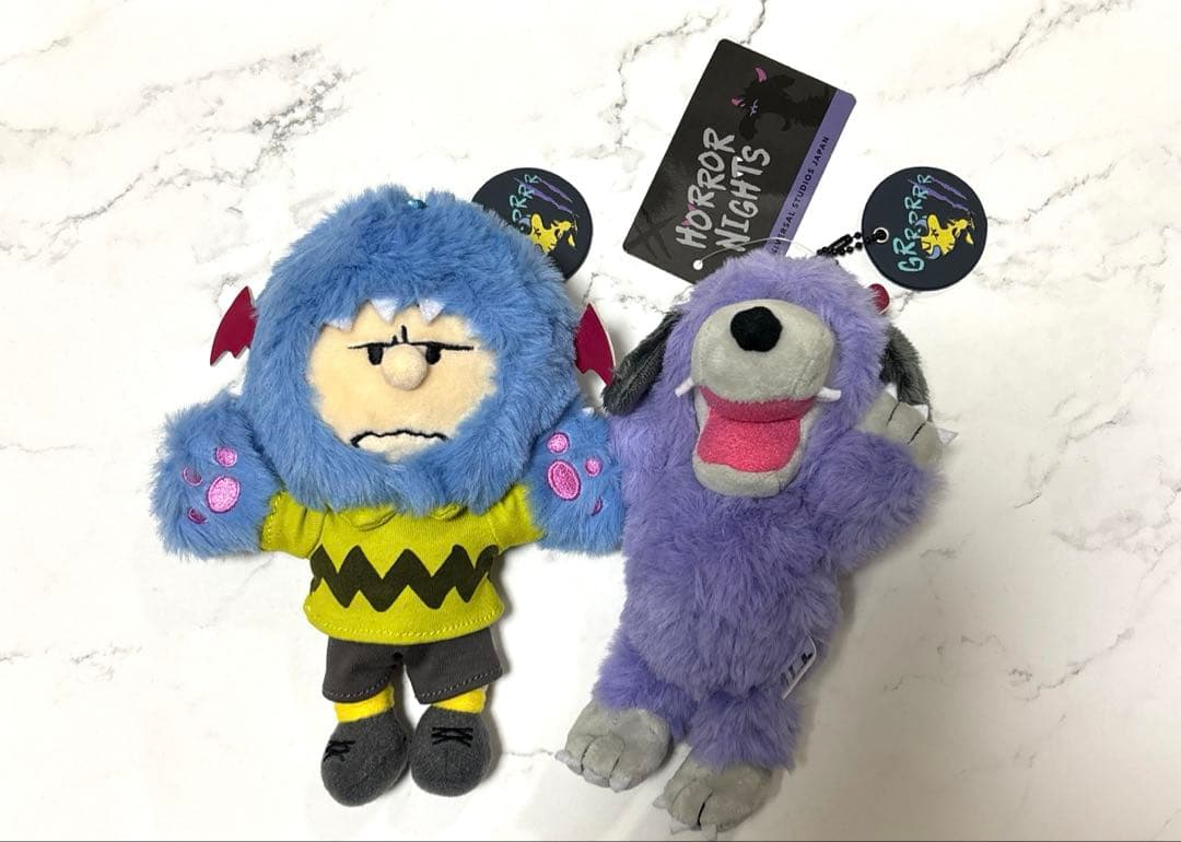 s*t様 USJ ホラーナイト　スヌーピー、チャーリーブラウンぬいぐるみキーホル