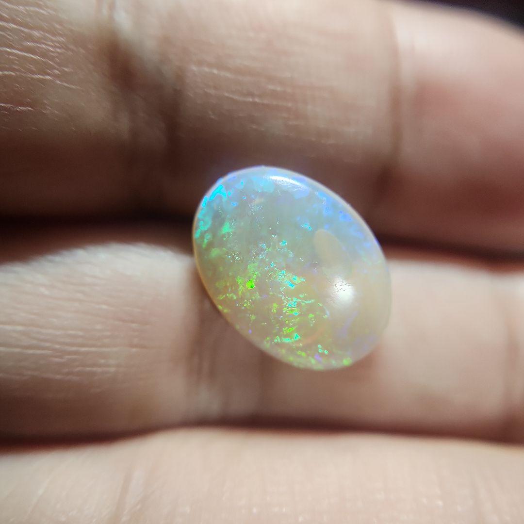 天然 エッグインオパール 3.920ct