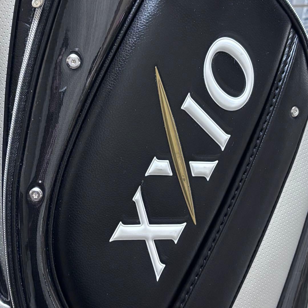 ✨未使用級✨ ゼクシオ 上位モデル キャディバッグ 黒 9.5型