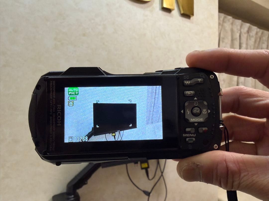 RICOH WG-70 メモリー32GBデジタルカメラ