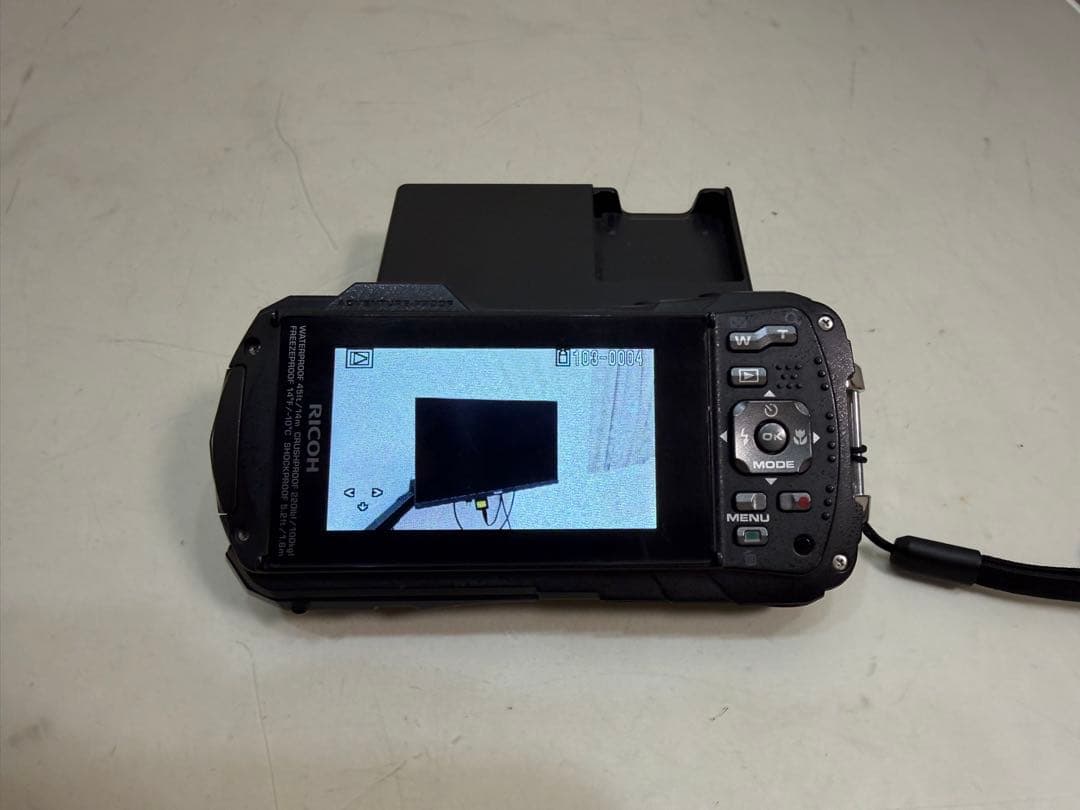 RICOH WG-70 メモリー32GBデジタルカメラ