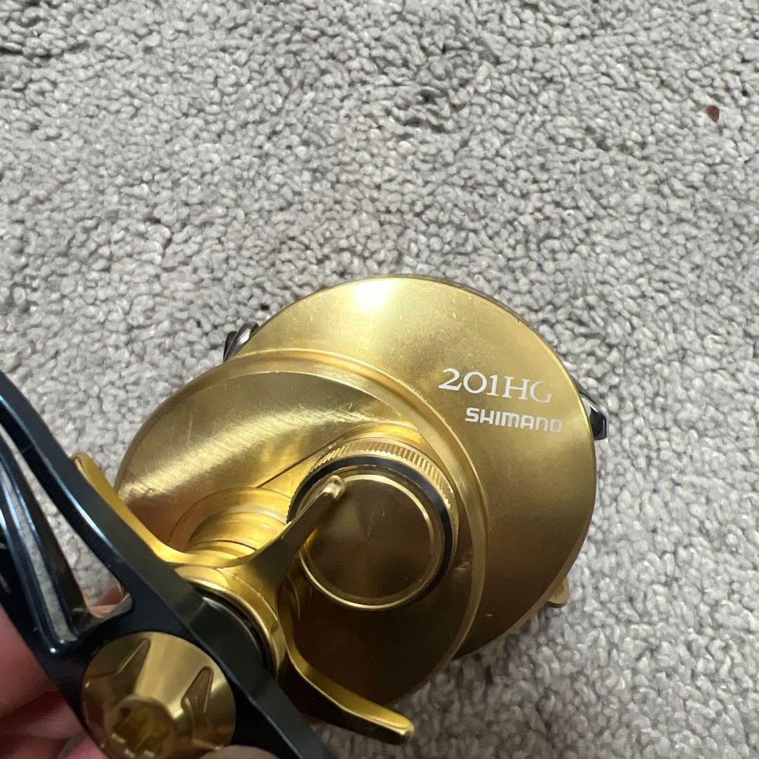 15カルカッタコンクエスト201HG バリアルハンドル付