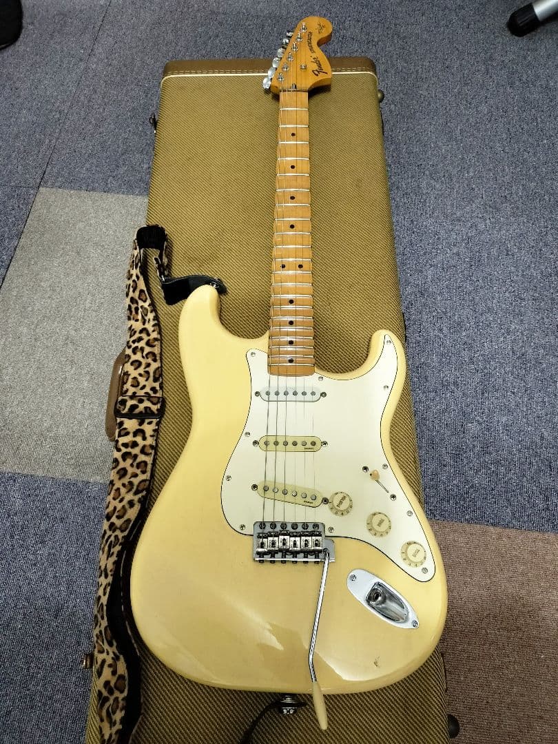 Fender Japan ST72-140YM イングヴェイモデル