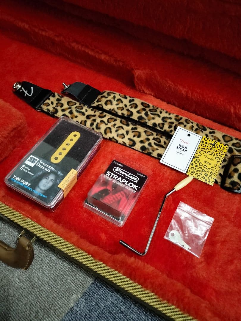 Fender Japan ST72-140YM イングヴェイモデル