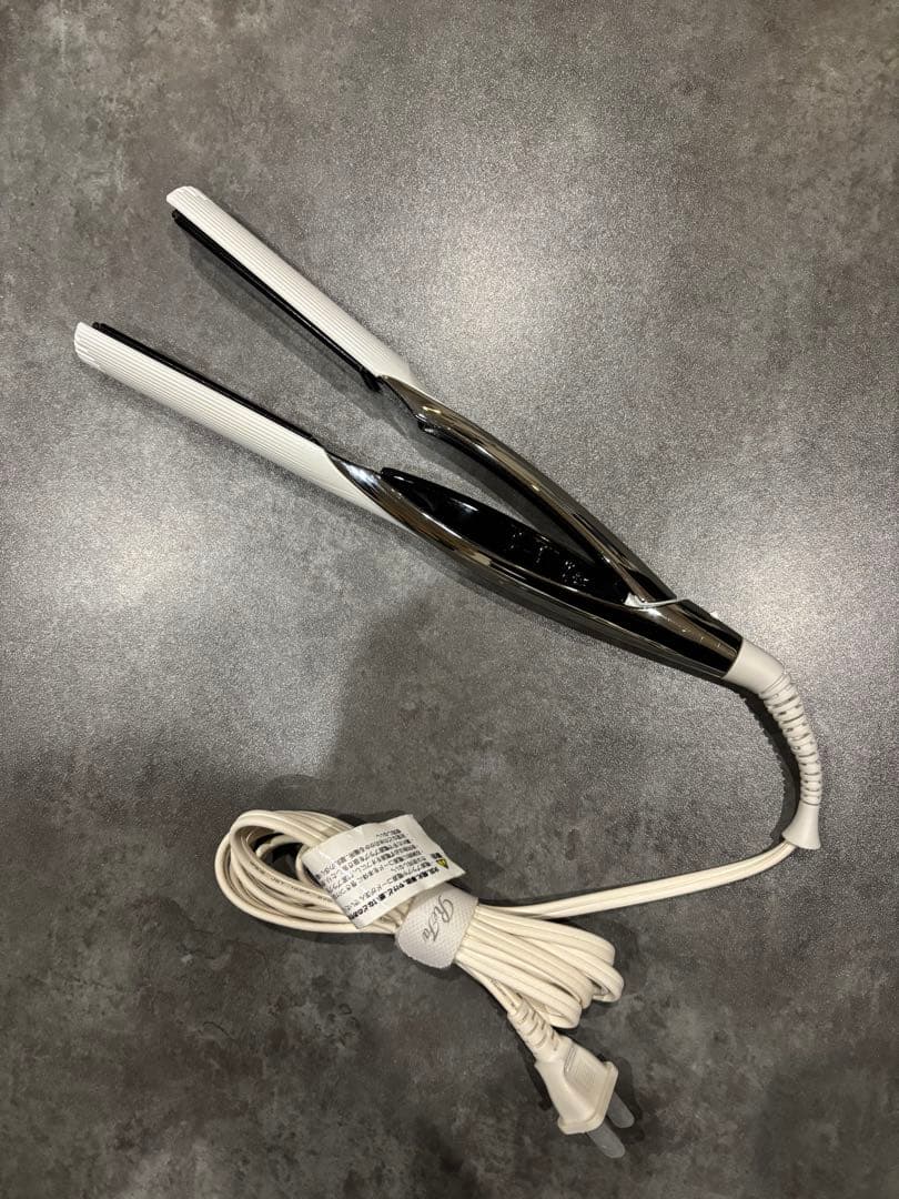 【⭐️箱不要¥500割引】MTG リファ　ReFaストレートヘアアイロン①