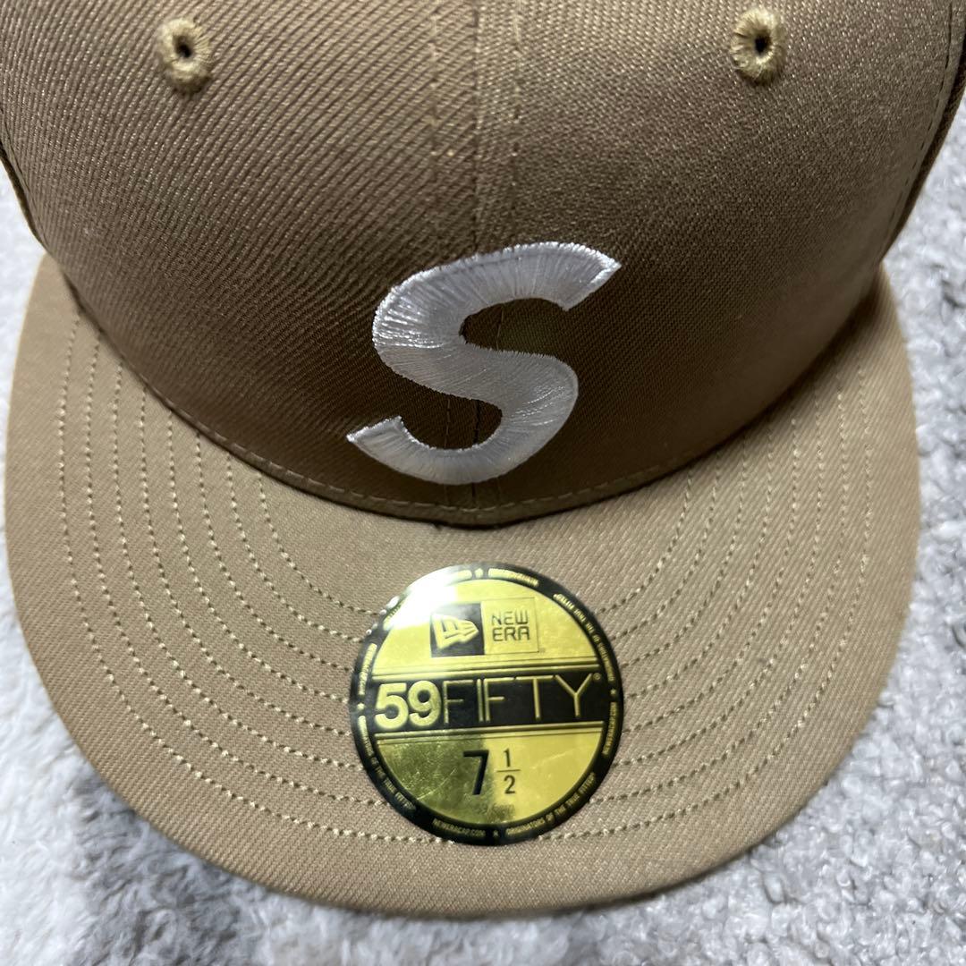 Supreme キャップ ベージュ
