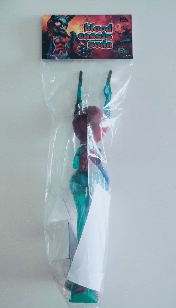 Blood Cassis Soda　ギョクロイド　ソフビ　MAマン