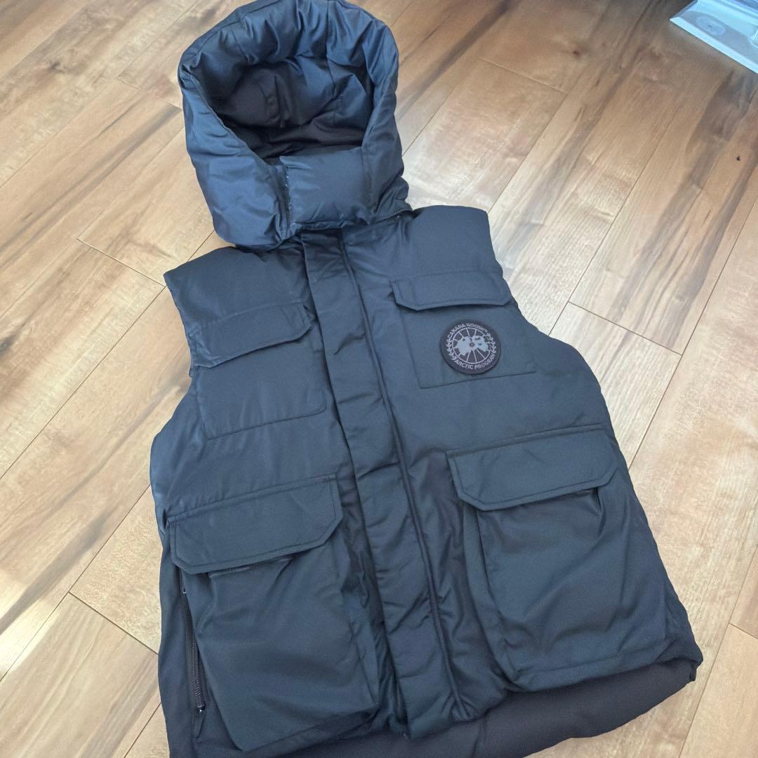 カナダグース ブラックレーベル A ダウンベスト 3337JM