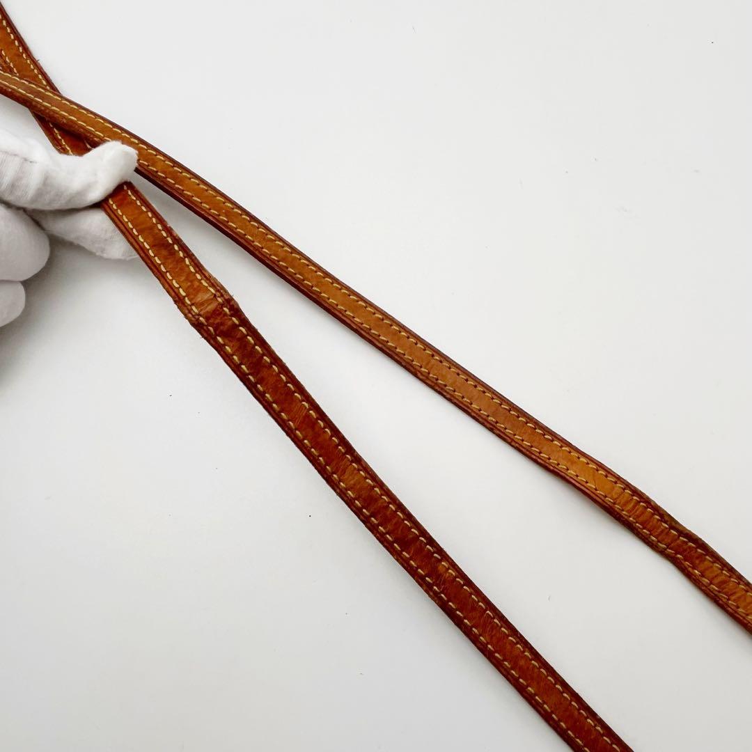 LOUIS VUITTON ルイヴィトン　ヌメ革　ショルダーストラップ　110㎝