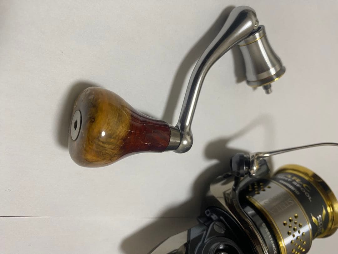 公平に値下げに入ります。商品説明欄見ていただきたいです。10ステラ　2500S