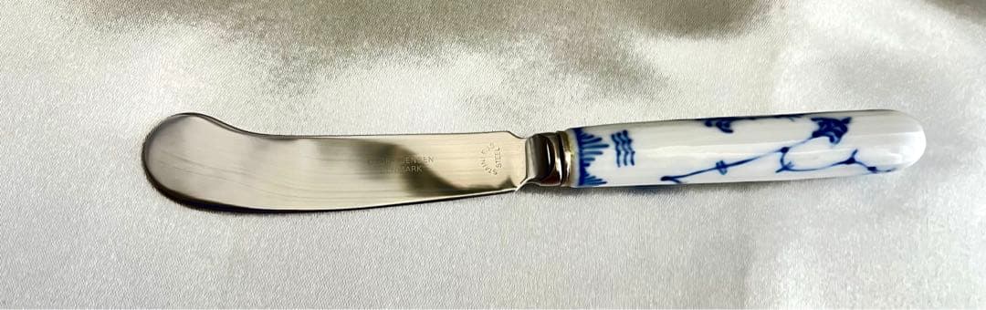 【未使用】稀少ロイヤルコペンハーゲン　ブルーフルーテッド★バターナイフ