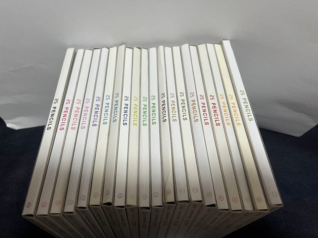 フェリシモ 500色の色鉛筆 セット