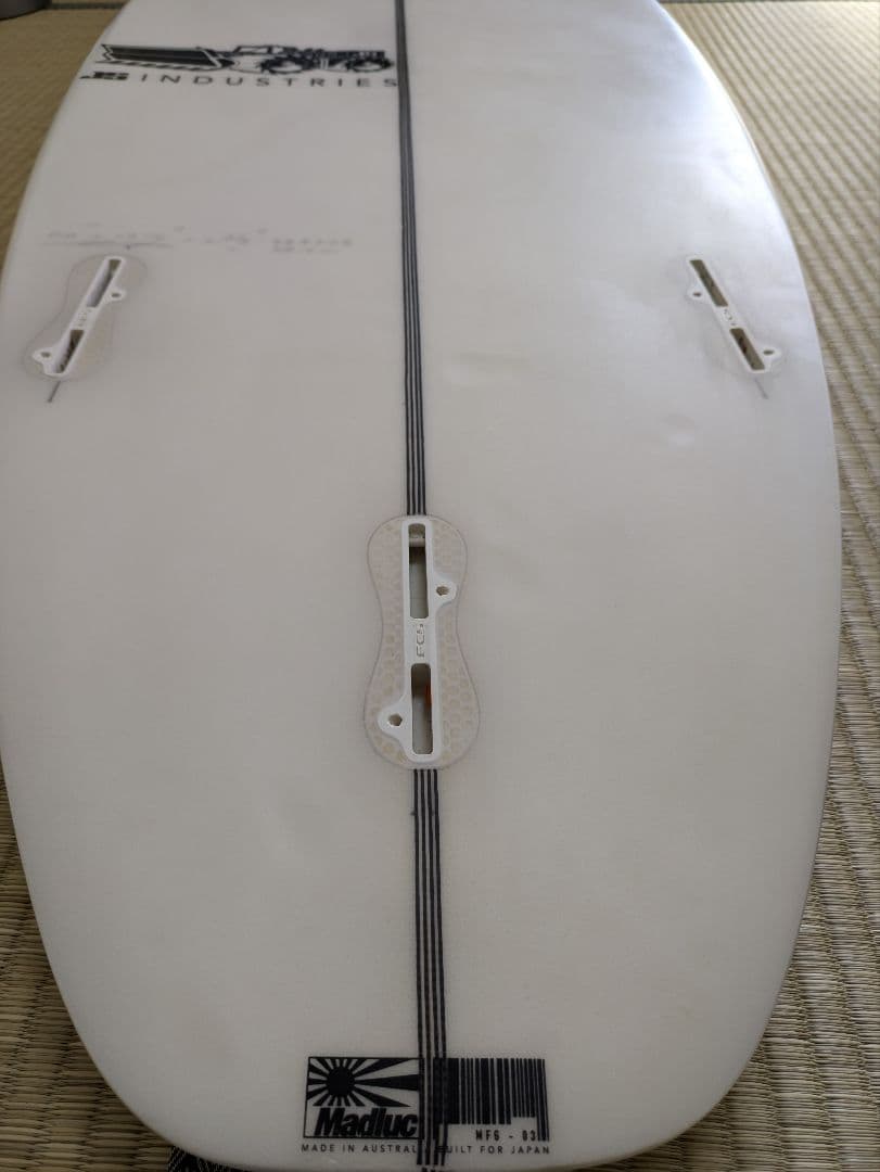 サーフィン・ボディボード JS 5'10 28.6L monsta box 2020