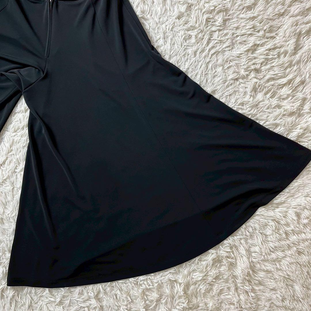 未使用級　フォクシーニューヨーク　クロップドワイドパンツ　ストレッチ　42