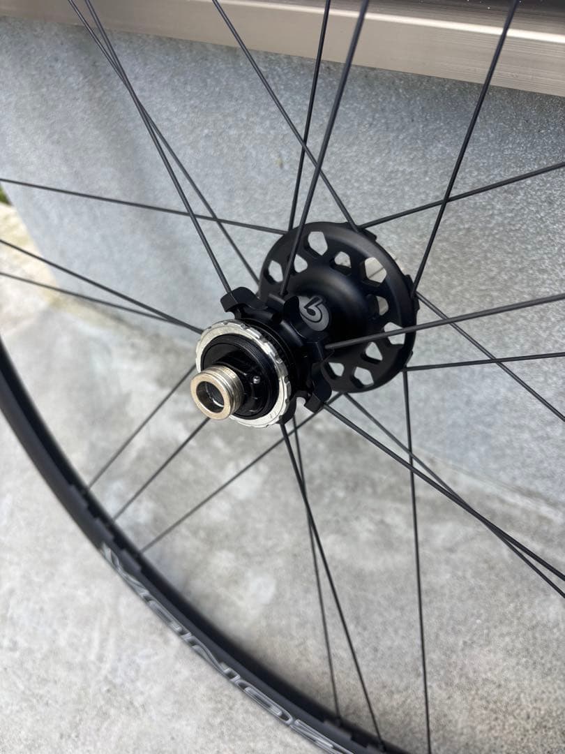 美品 カンパニョーロ ZONDA DB クリンチャー 前後 走行1000km未満