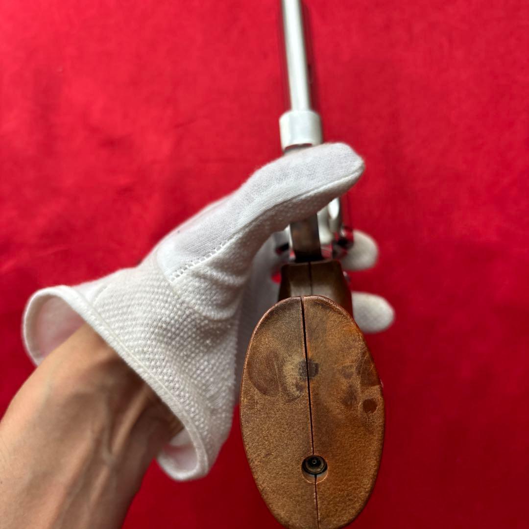 コクサイ　コルトパイソン357マグナム4インチ　シルバー　ガスリボルバー