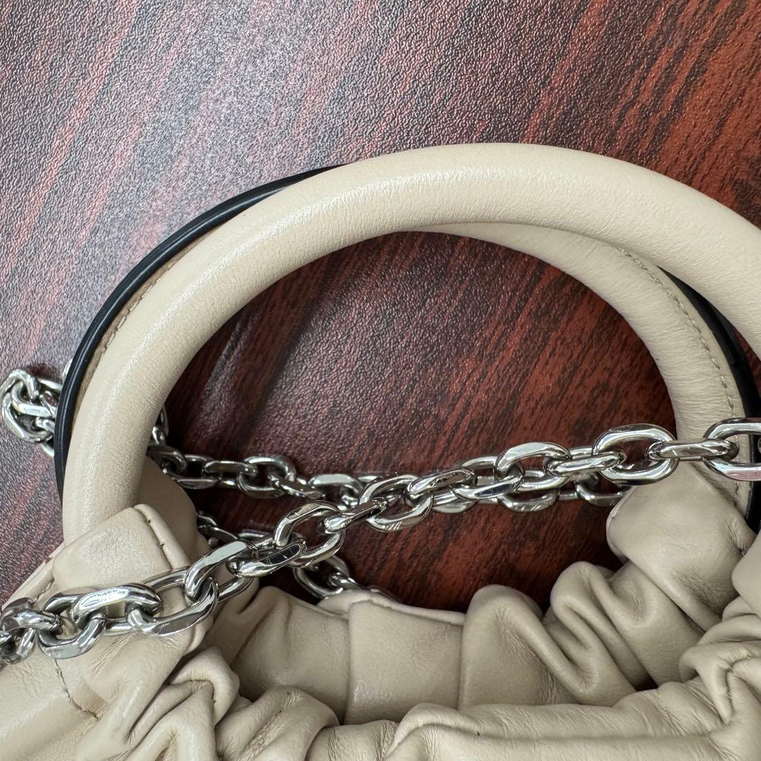 アンテプリマ ポシェット18cm x 19cm 未使用品