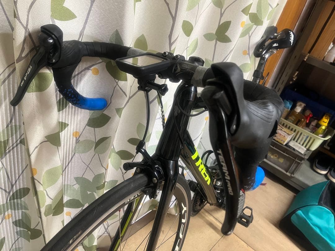 TREK Emonda ロードバイク ブラック/グリーン　送料込み！