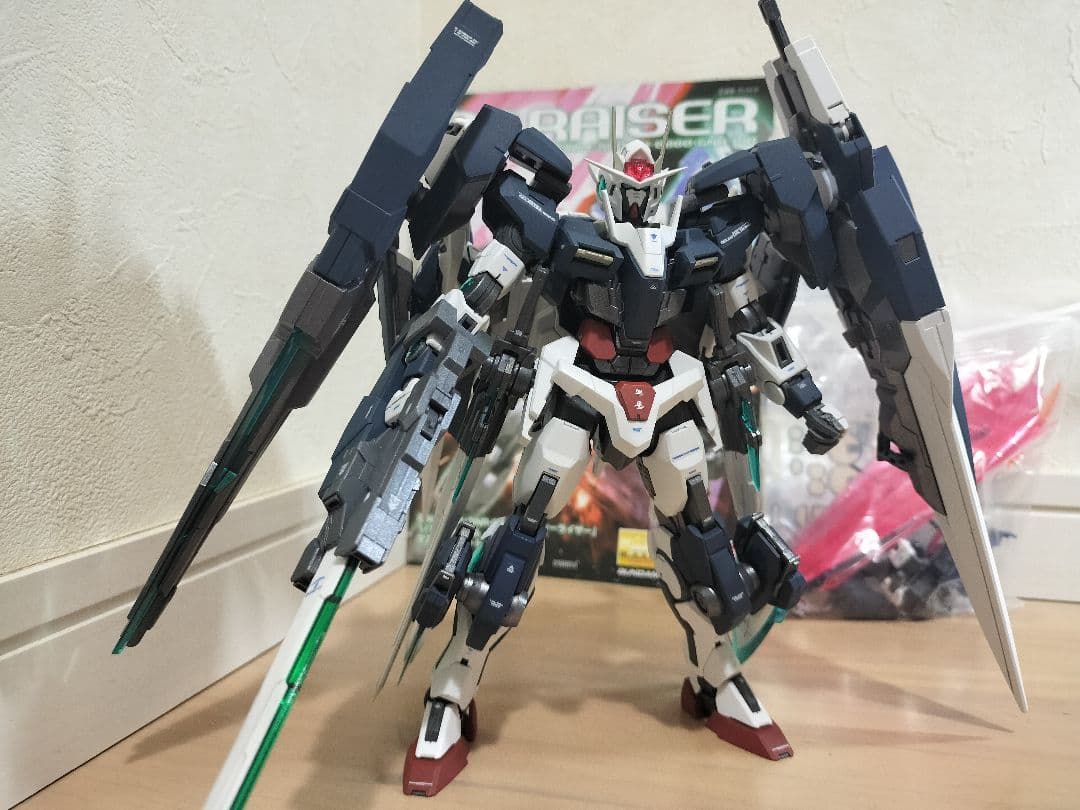 MGマスターグレード ダブルオーライザーセブンソード塗装済完成品