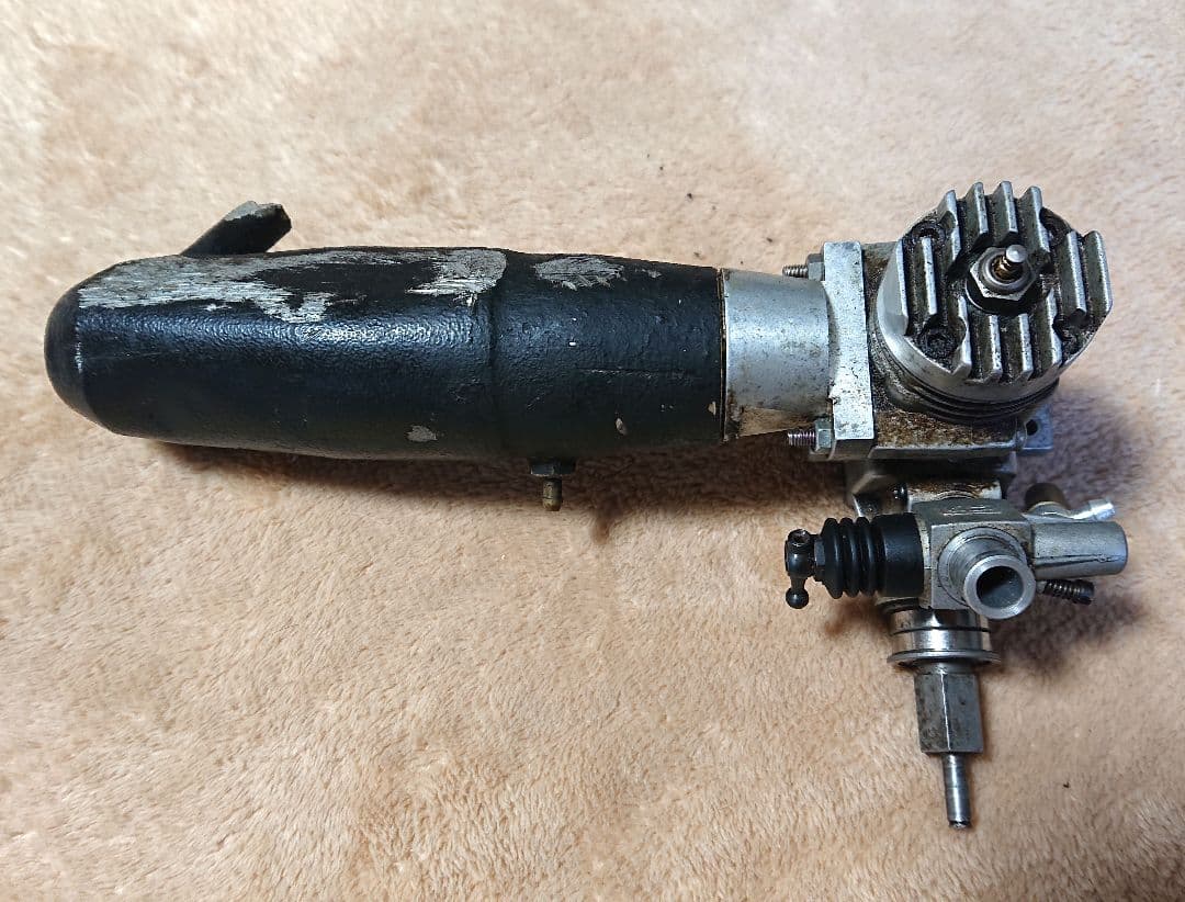 ラジコン エンジン ジャンク品