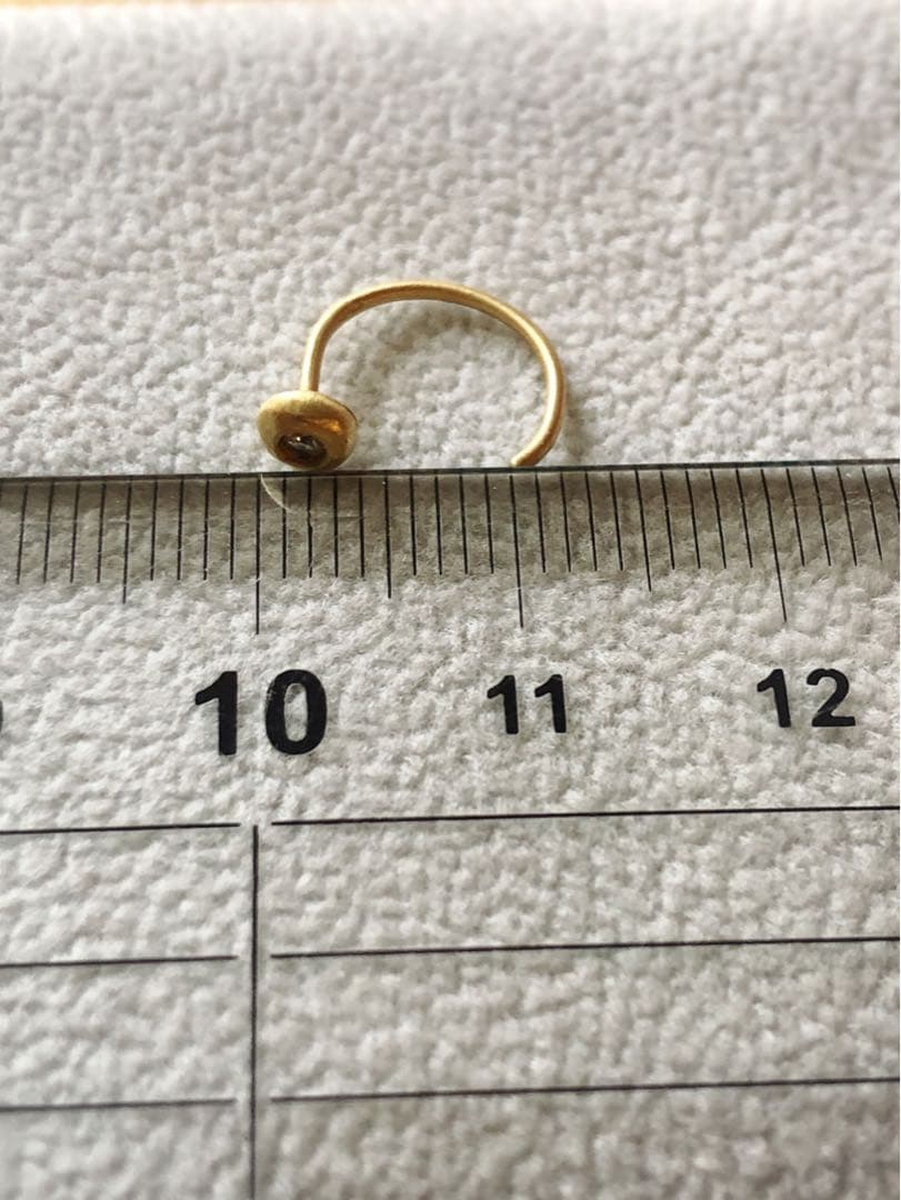 blanc iris ブランイリス 18kYG ダイヤモンドピアス