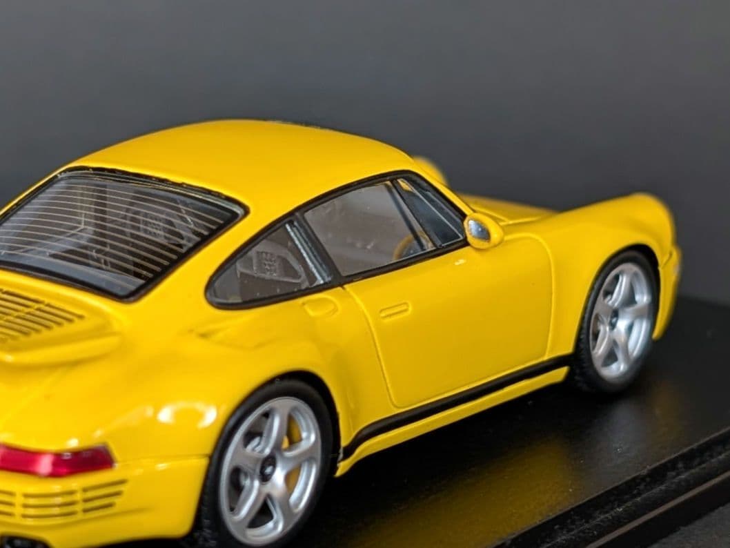 スパーク 1/43 RUF CRT 2017 YellowBird
