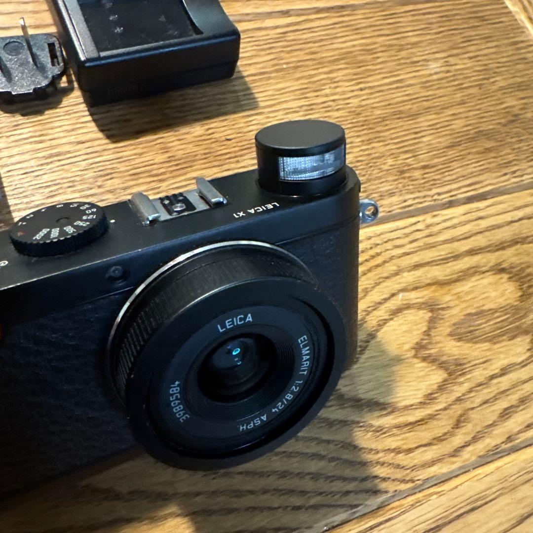 LEICA X1 ブラック コンパクトデジタルカメラ