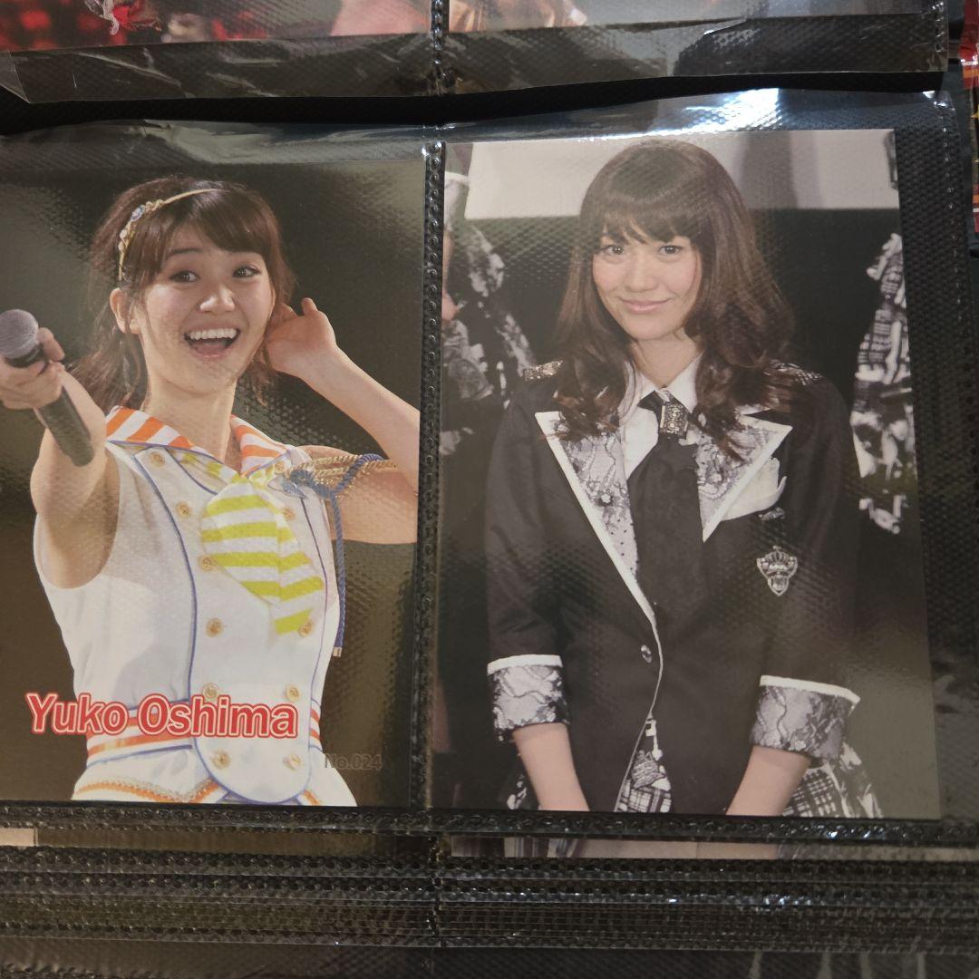 ✨️AKB48 メンバー写真集アルバム2冊200枚とグッズ付き