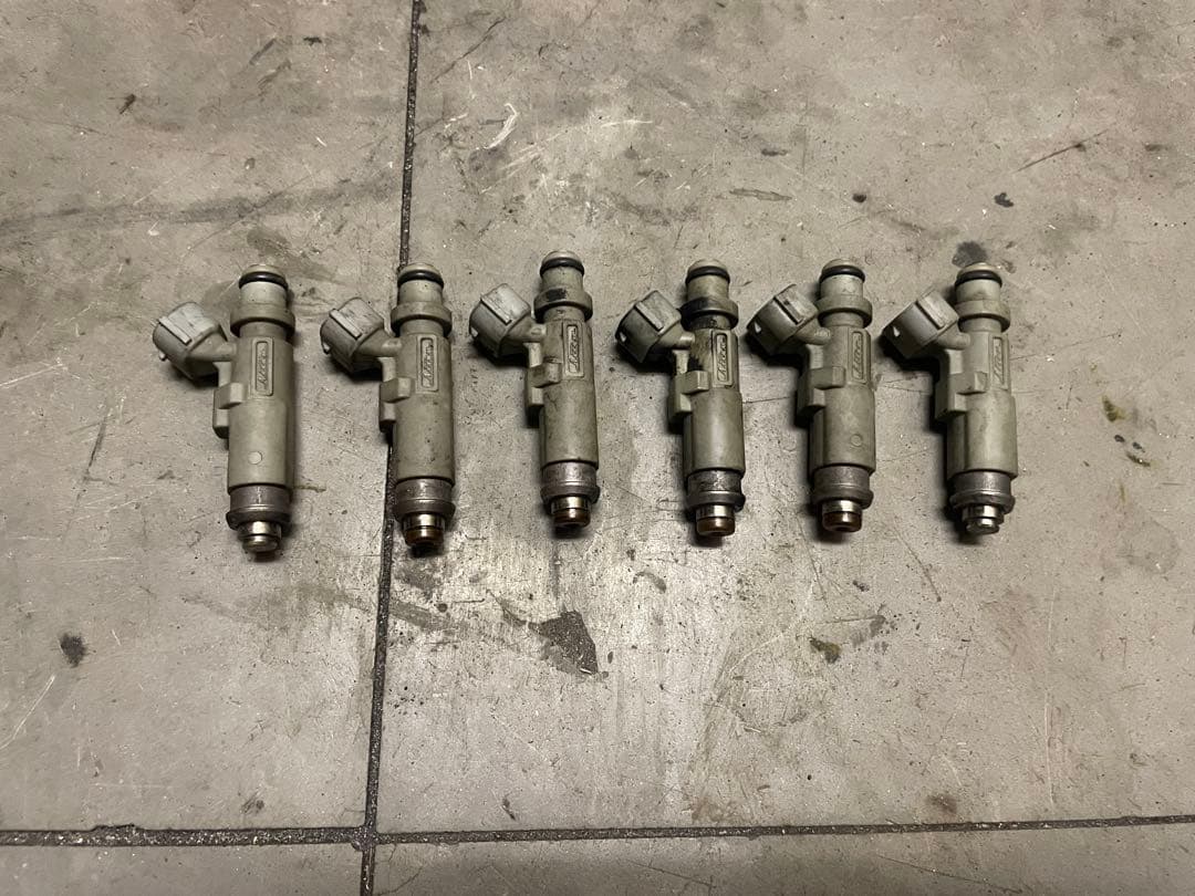 1jz-gte vvti 有り　インジェクター