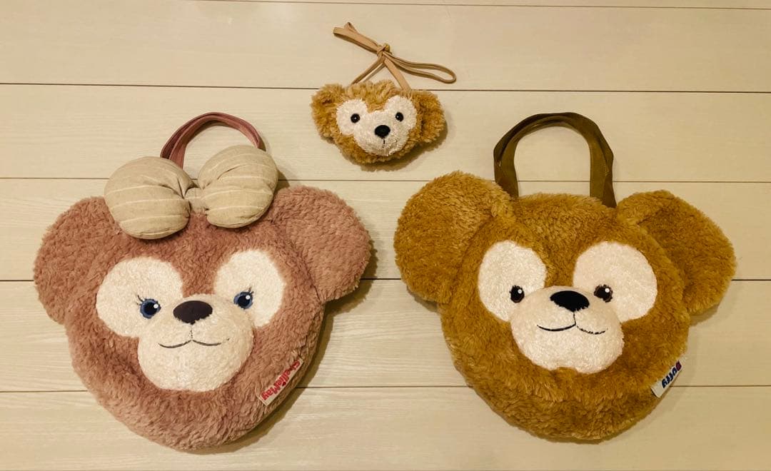 超美品★ディズニーリゾート　ダッフィー　シェリーメイ　3wayバッグ&ポシェット