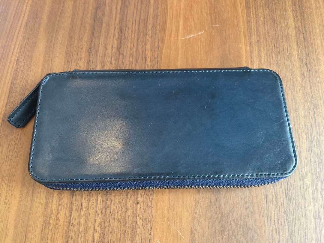 バハギア ラウンドジップペンケース クレイジーホースレザー　ネイビー