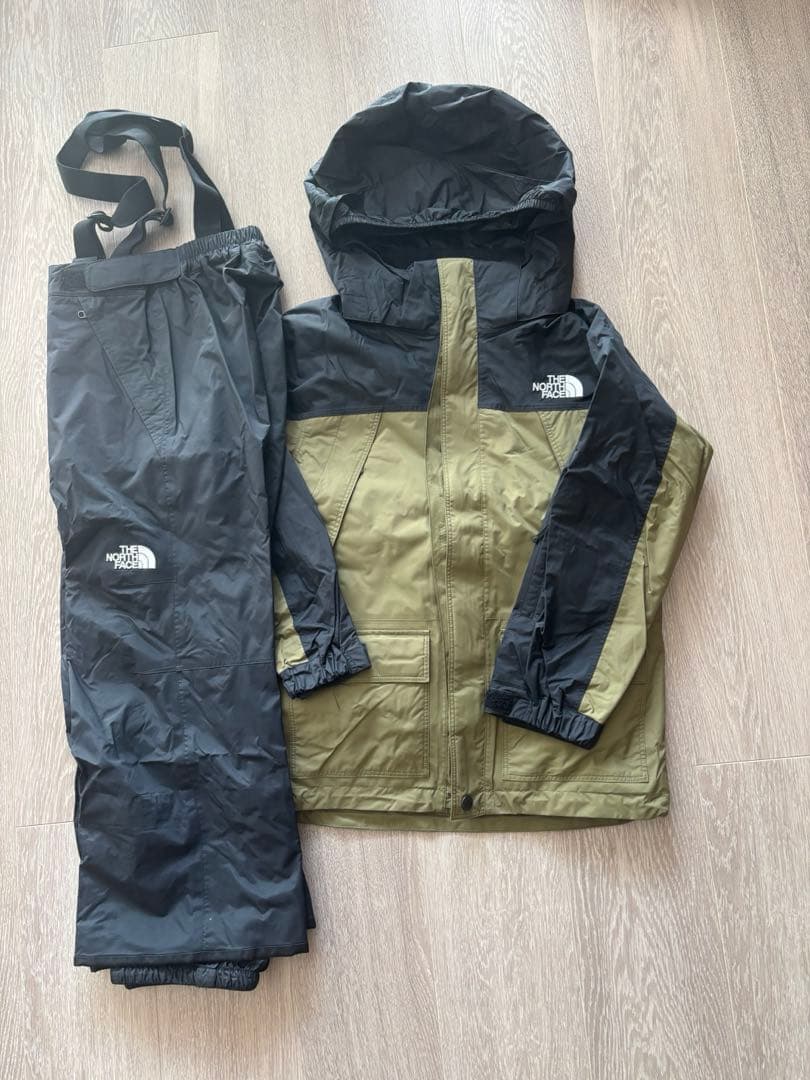THE NORTH FACEノースフェイス　ジャケット&スノーパンツ130