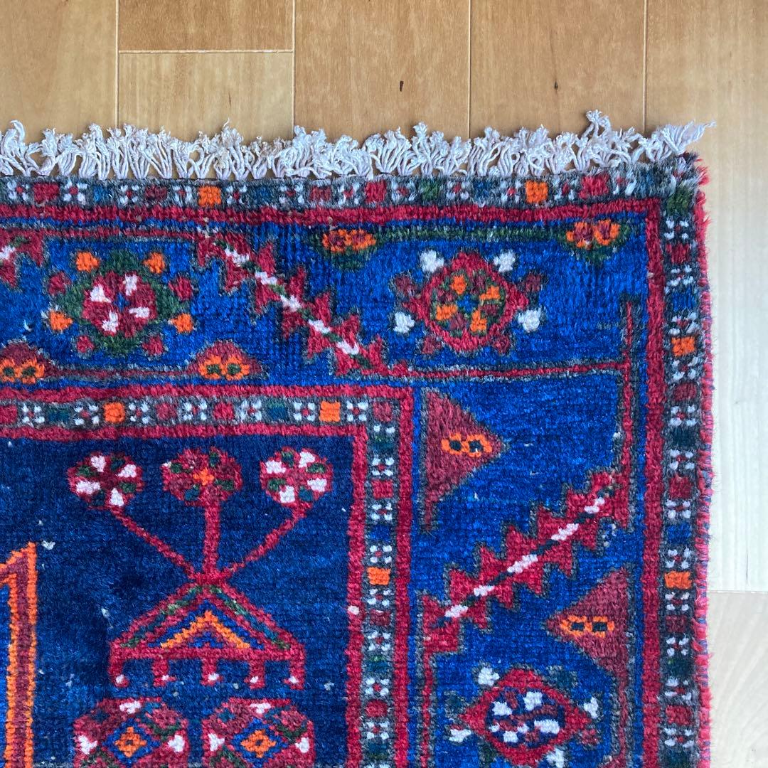 ヴィンテージラグ　トライバルラグ　ハマダン　メダリオン