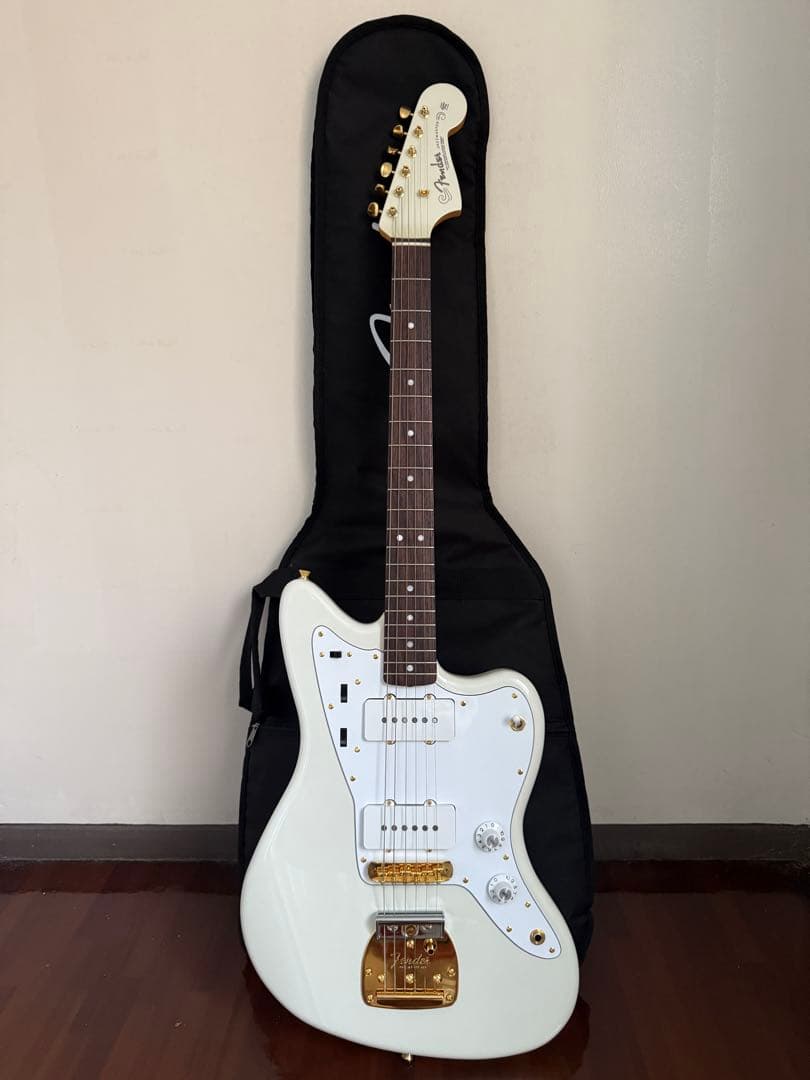 t*y様 Fender Jazzmaster 60s White Pearl 限