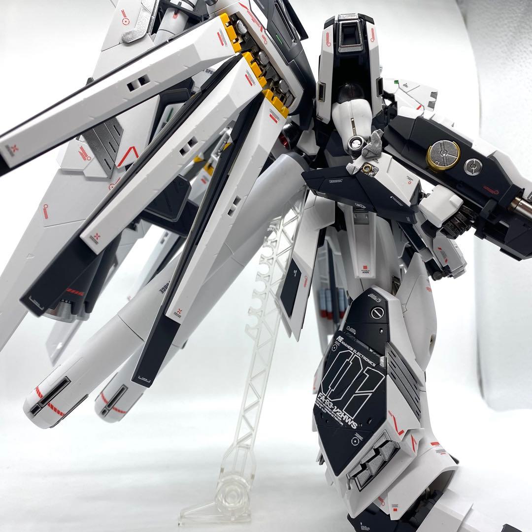 MG Ｈi-νガンダム　HWS装備型　ガンプラ　全塗装　完成品
