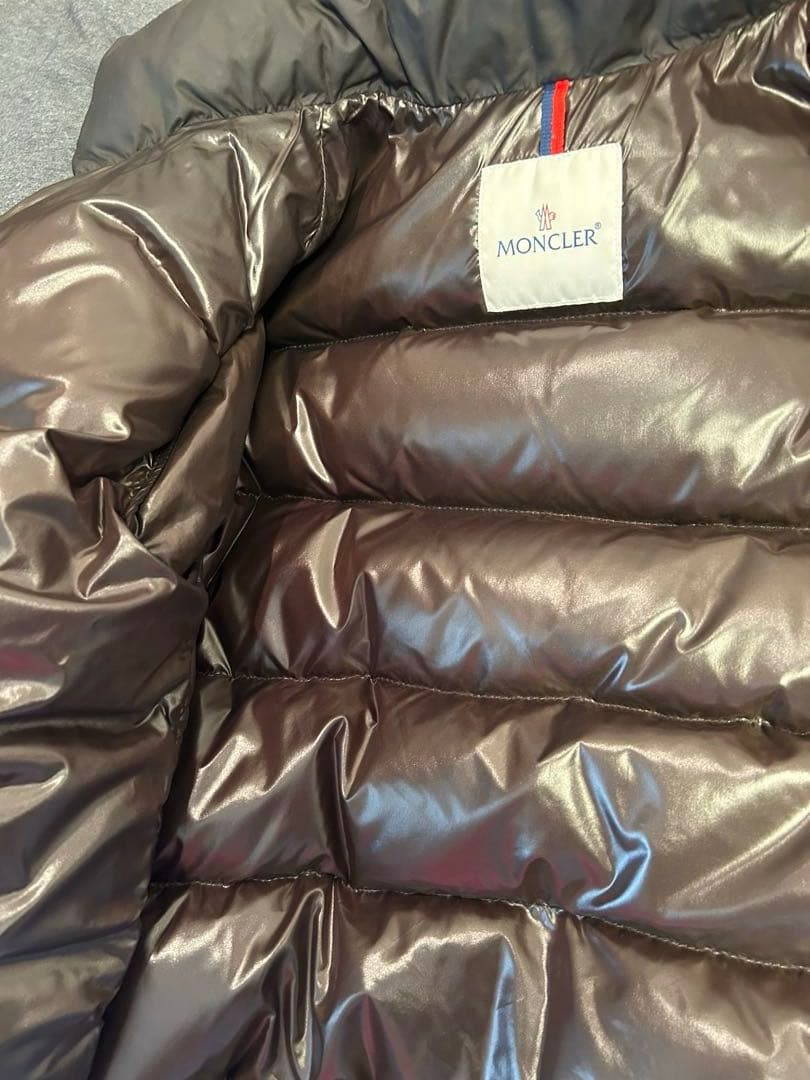 MONCLER ダウンジャケット ブラウン　サイズ2
