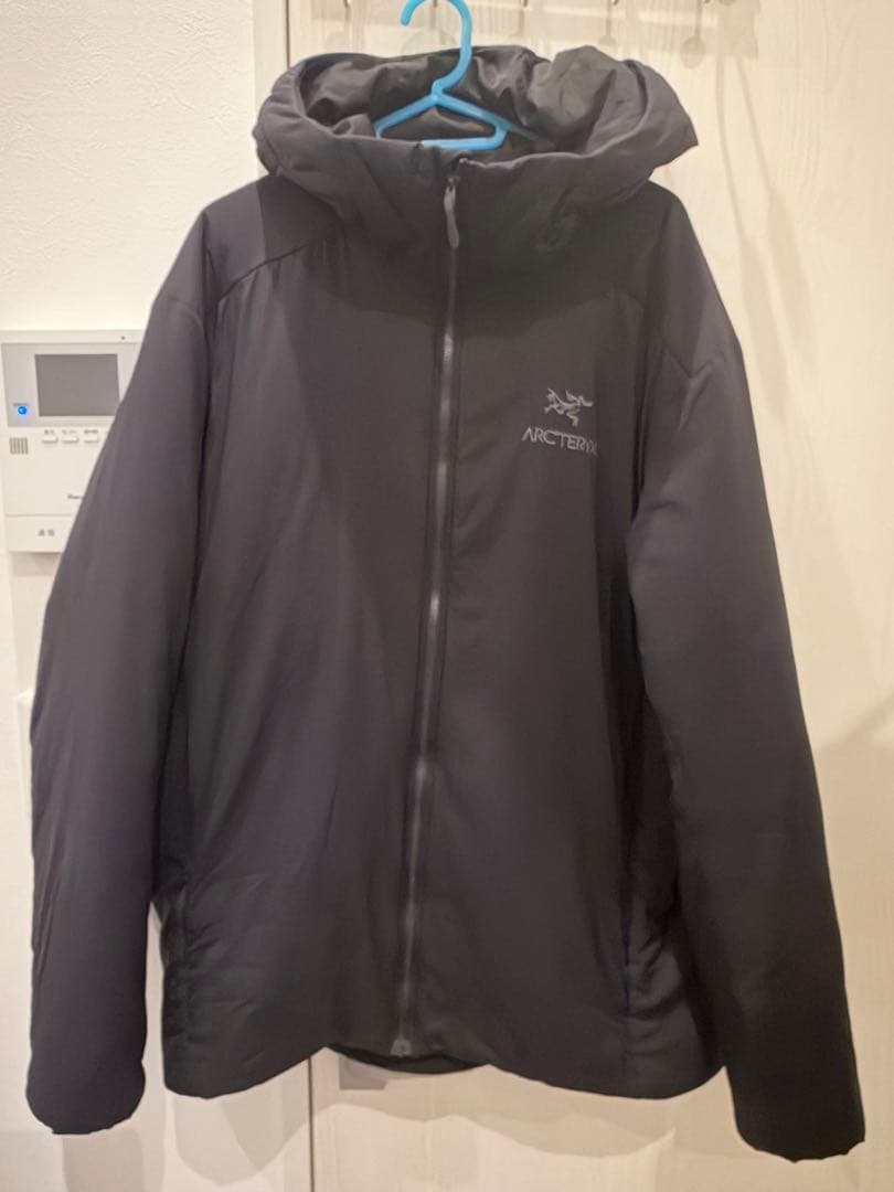 ARC'TERYX Atom AR フーディー　ブラック　Lサイズ