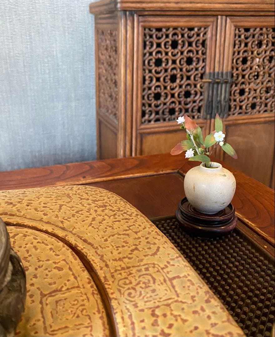 安南焼・アナミス　ミニ染付花器　　　鑑賞台付 一輪挿し　ヴィンテージ　レア