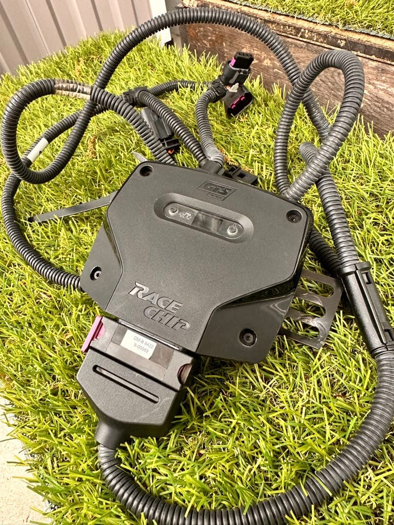 RACE CHIP GTS ブラック　アウディ　s1