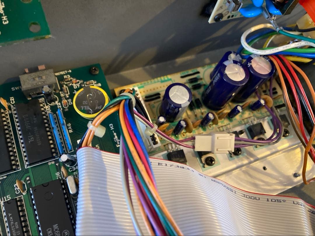 「修理」Oberheim Matrix 6R アナログシンセサイザー