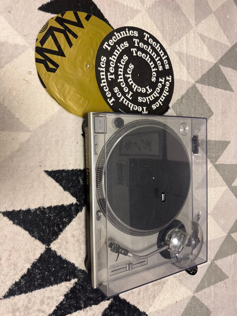 さ*ち様 Technics SL-1200 MK2 ターンテーブル 希少品