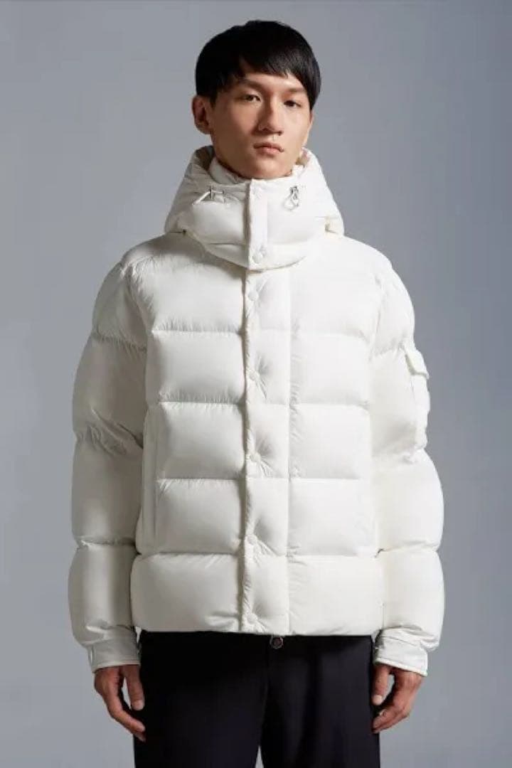 ジャケット・アウター MONCLER VEZERE