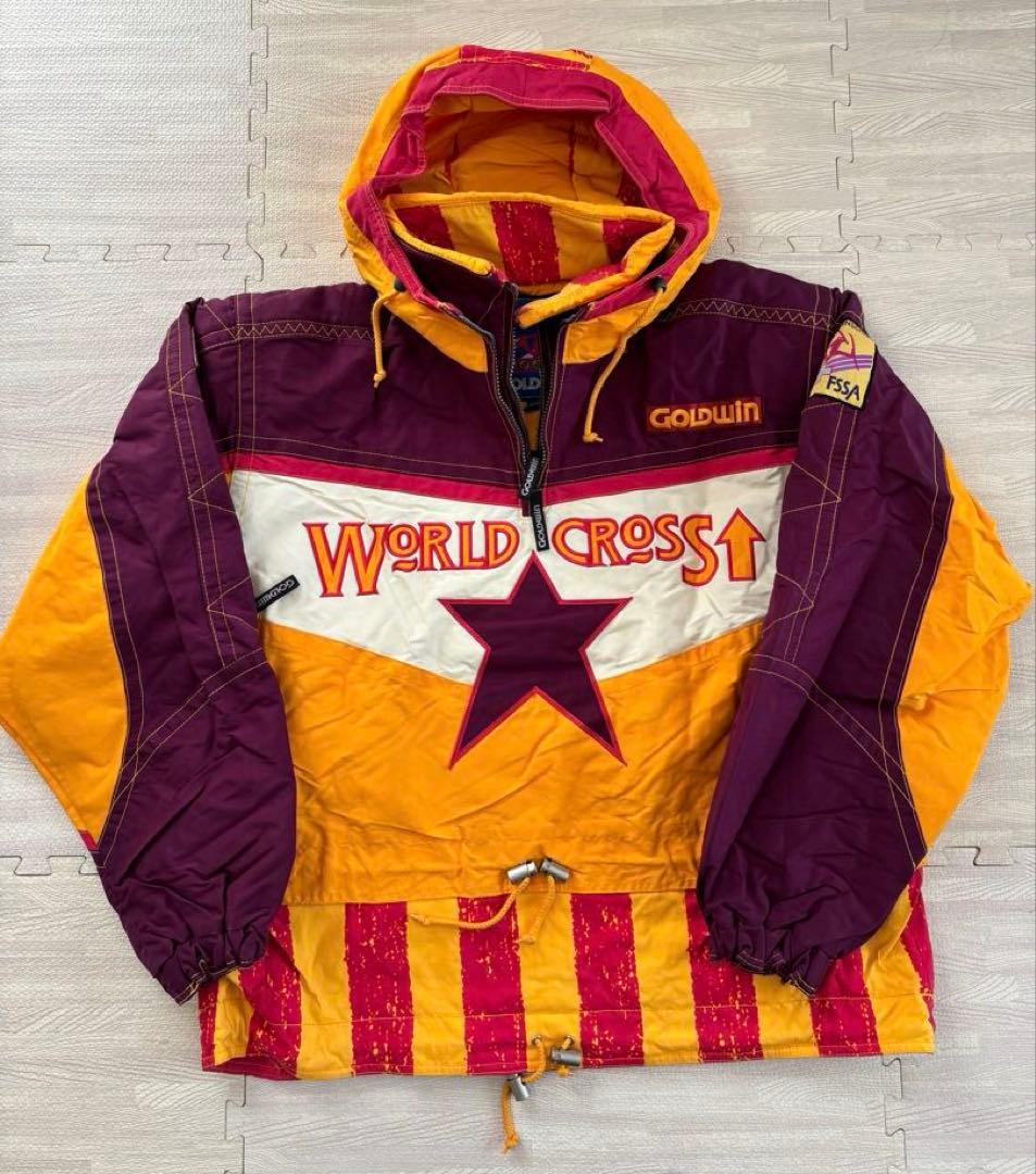 Goldwin フード付き　ジャケット　スキー　スノボ　ウェア