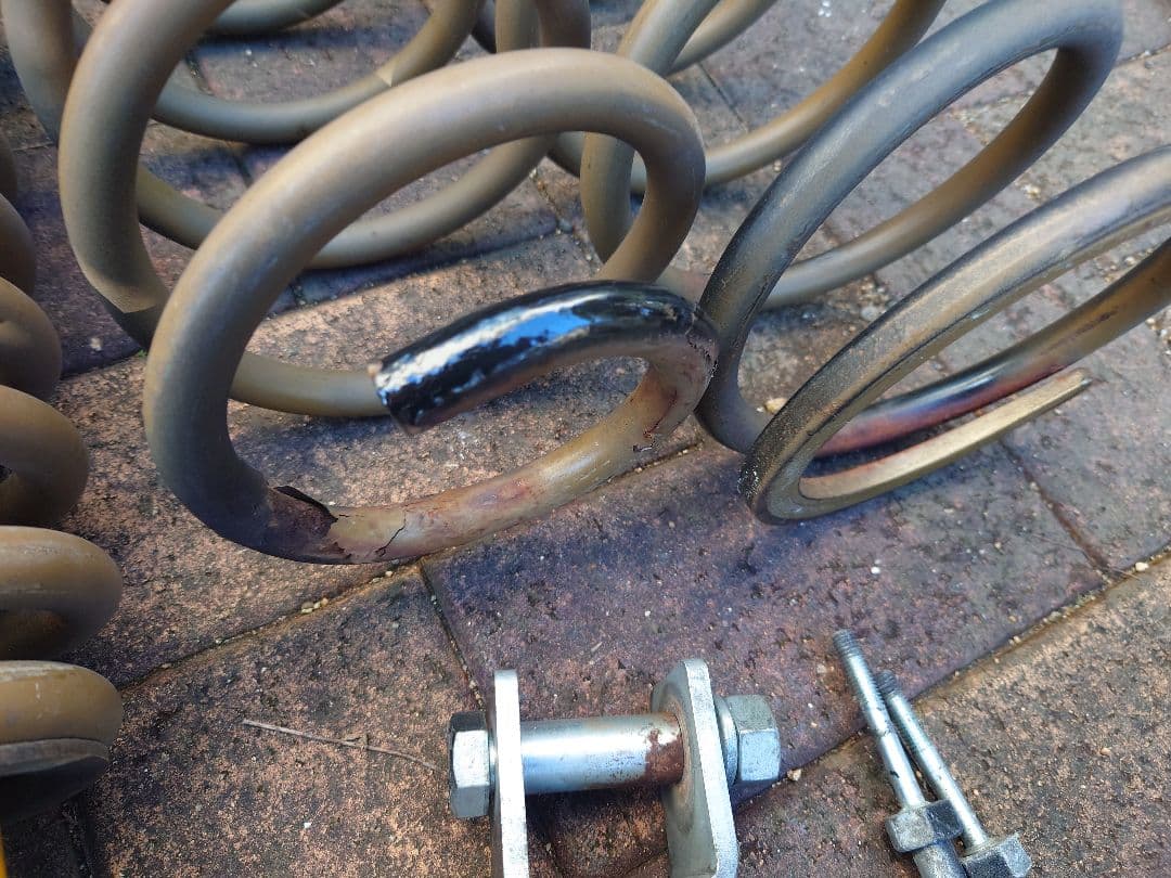 ビルシュタインB6 スプリング等セット　150プラド