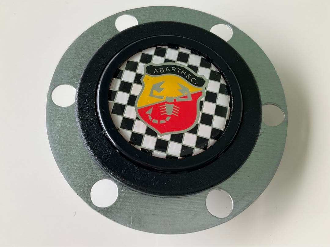 アバルト　ホーンボタン